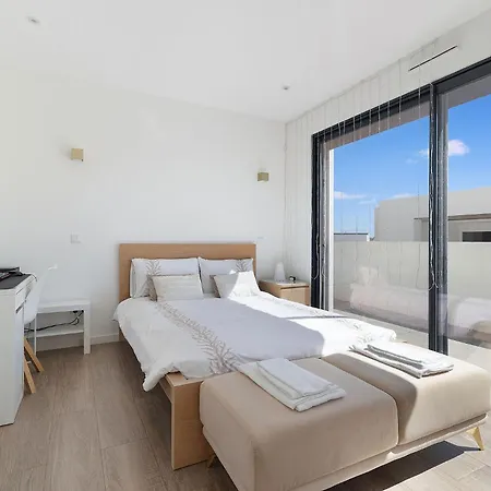 Valentina Luxury With Private Pool And Air Con *