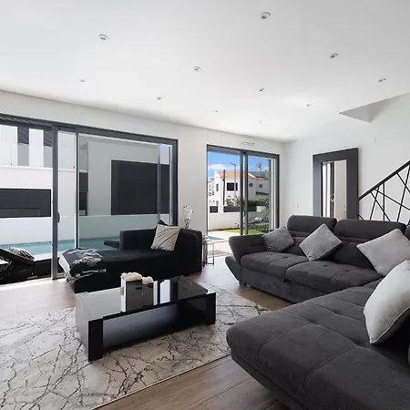 Valentina Luxury With Private Pool And Air Con